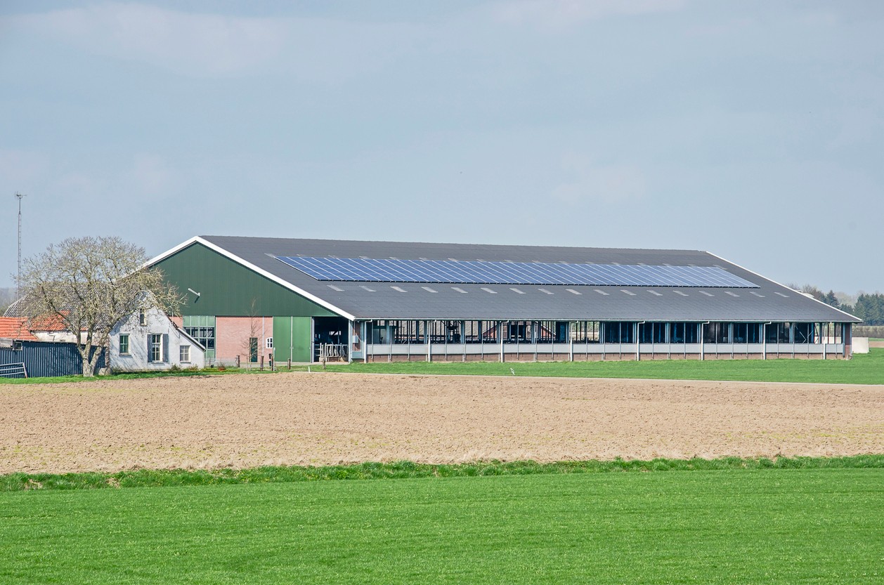 farm-building-with-solar-panels